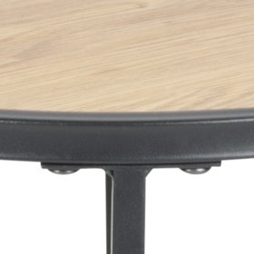 Stolík Senito, čierna a dub, detail