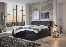 Boxspring Cheryl v rozmere 180x200 cm, v poťahu Derby 9025 Black, interiér
