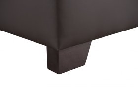 Dvojlôžko Quarto v rozmere 180x200 cm, v poťahu Loft Brown a Aston 4, detail nožičky 