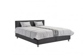 Dvojlôžko Oregon v rozmere 180x200 cm, v poťahu Malmö New 95, s prikrývkou a vankúšikmi v poťahu Liva 8