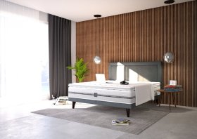 Dvojlôžko Tania v rozmere 180x200 cm, v poťahu Savoy 91 Silver, interiér 