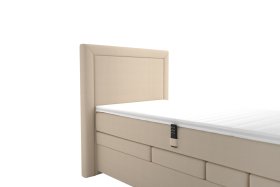 Boxspring Margo v rozmere 90x200 cm, v poťahu Enjoy 2 Camel, detail čela