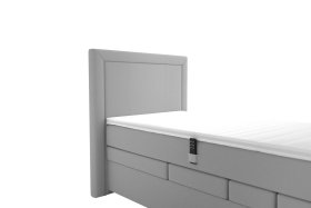 Boxspring Margo v rozmere 90x200 cm, v poťahu Arte 23, detail čela