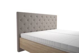 Dvojlôžko Quinn v rozmere 180x200 cm, v poťahu Prima 12 Silver, detail čela