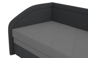 Válenda Rodrigo do ľavého rohu v rozmere 90x200 cm, v poťahu Enjoy 23 Ash / Loft Grey, detail čela