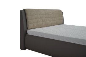 Dvojlôžko Durango v rozmere 180x200 cm, v poťahu Loft Coffee a Enjoy 2 Camel, detail čela